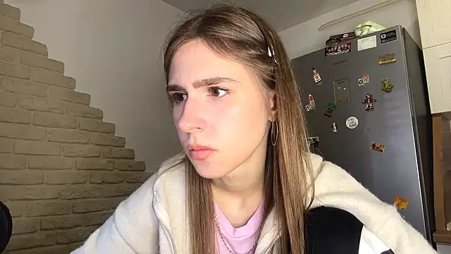 ElsieKuhlmann online show from March 2026 05:07:02 AM