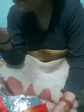 Lovebird2006 online show from January 2026 04:56:02 PM