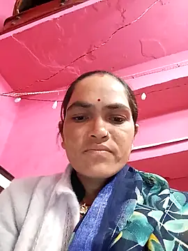 Snapshot of Sonam15884 chatting on February 2026 02:27:02 AM Sonam15884 online show from February 2026 02:27:02 AM