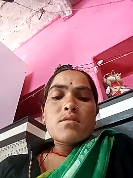 Snapshot of Sonam15884 chatting on February 2026 05:15:01 AM Sonam15884 online show from February 2026 05:15:01 AM