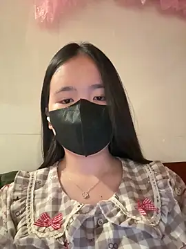 Snapshot of Gwen879 chatting on February 2026 01:26:01 PM Gwen879 online show from February 2026 01:26:01 PM