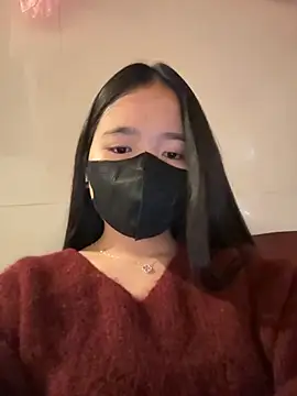 Snapshot of Gwen879 chatting on February 2026 02:37:01 AM Gwen879 online show from February 2026 02:37:01 AM