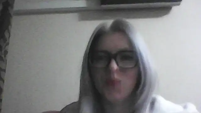 Snapshot of Dolce_Tempt chatting on January 2026 10:13:02 PM Dolce Tempt online show from January 2026 10:13:02 PM