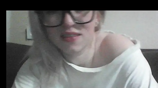 Snapshot of Dolce_Tempt chatting on February 2026 07:15:02 AM Dolce Tempt online show from February 2026 07:15:02 AM