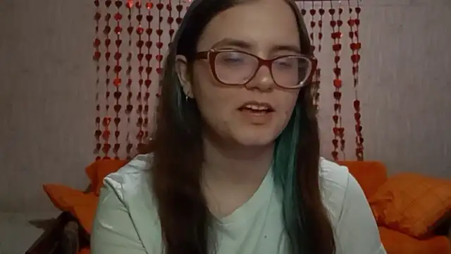 Miyabeee online show from February 2026 05:08:01 PM