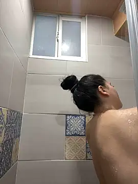 Snapshot of Veronica_Wins_ chatting on February 2026 07:51:02 PM Veronica Wins online show from February 2026 07:51:02 PM