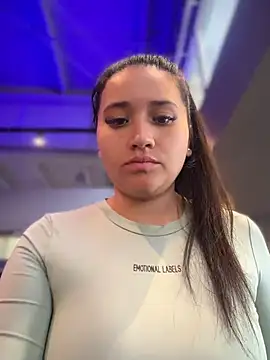 Veronica Wins  online show from June 2026 02:50:02 PM