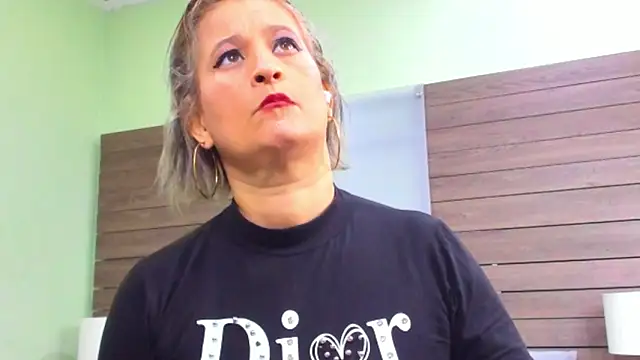 Snapshot of Hadde_multisquirt chatting on February 2026 11:17:01 AM Hadde multisquirt online show from February 2026 11:17:01 AM