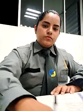 Isabel 3 online show from March 2026 11:28:02 PM