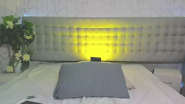 Snapshot of AlexiiaBrown chatting on March 2026 11:11:02 PM AlexiiaBrown online show from March 2026 11:11:02 PM