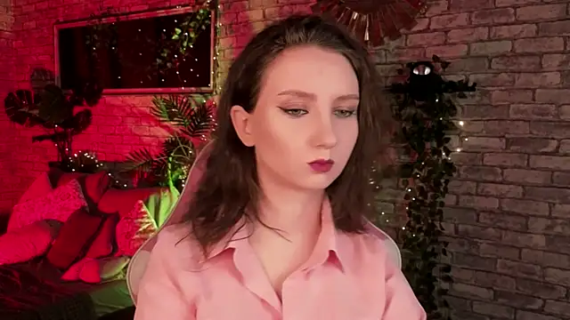 Snapshot of SunshineBlaze chatting on January 2026 05:24:01 AM SunshineBlaze online show from January 2026 05:24:01 AM