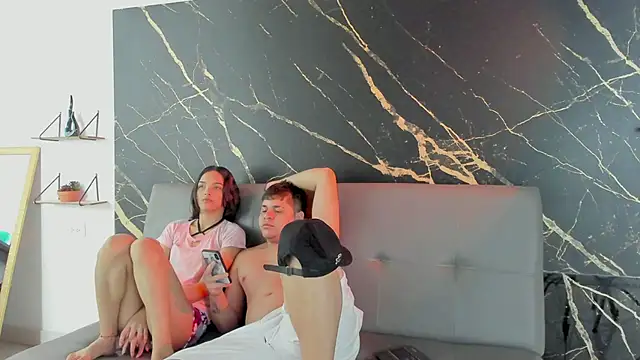 Snapshot of uncontrolled_fire chatting on February 2026 07:15:02 PM uncontrolled fire online show from February 2026 07:15:02 PM