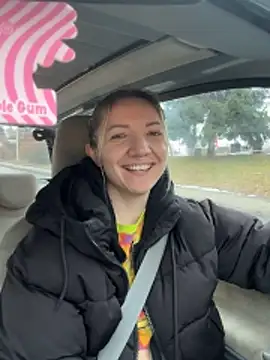 Snapshot of Marina_und_Jayden chatting on February 2026 03:38:01 PM Marina und Jayden online show from February 2026 03:38:01 PM