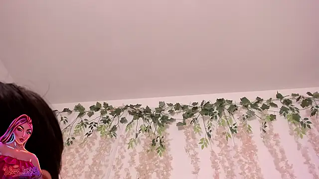 lizz lunna online show from March 2026 10:36:01 PM