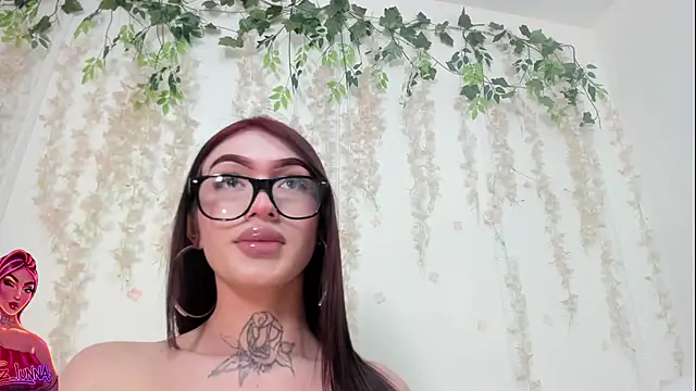 lizz lunna online show from July 2026 12:46:02 AM