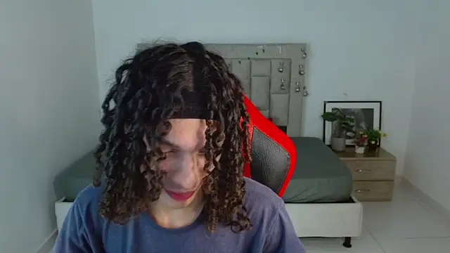 Axel fox77 online show from February 2026 10:14:01 PM