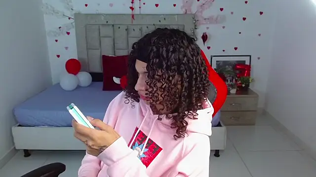 Axel fox77 online show from February 2026 11:23:01 PM