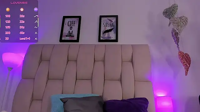 Hanna cooperr online show from February 2026 03:16:02 AM