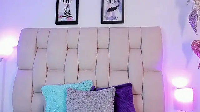 Hanna cooperr online show from February 2026 05:45:01 AM