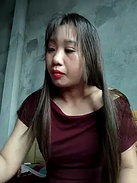 apple0011 online show from February 2026 02:42:02 AM