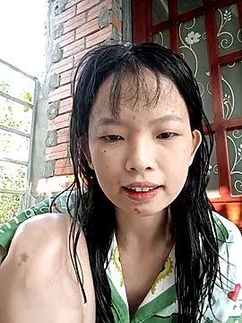 Snapshot of Chammy720 chatting on April 2026 08:51:02 AM Chammy720 online show from April 2026 08:51:02 AM