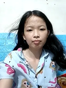 Snapshot of Chammy720 chatting on May 2026 01:50:01 PM Chammy720 online show from May 2026 01:50:01 PM