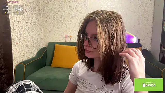 Snapshot of VirgieVoter chatting on April 2026 03:01:02 AM VirgieVoter online show from April 2026 03:01:02 AM