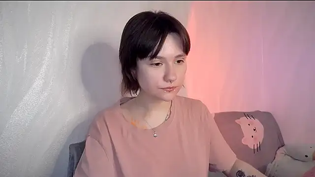 Snapshot of UwuJudy_Osas chatting on April 2026 11:22:02 AM UwuJudy Osas online show from April 2026 11:22:02 AM