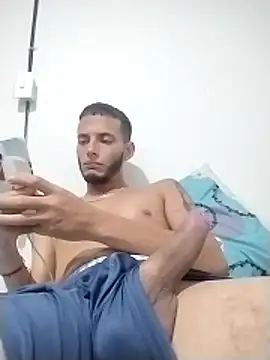 Snapshot of ehc1312 chatting on January 2026 06:06:01 AM ehc1312 online show from January 2026 06:06:01 AM