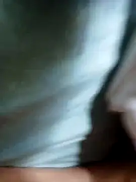 Snapshot of Sunnyy20 chatting on January 2026 03:23:01 AM Sunnyy20 online show from January 2026 03:23:01 AM