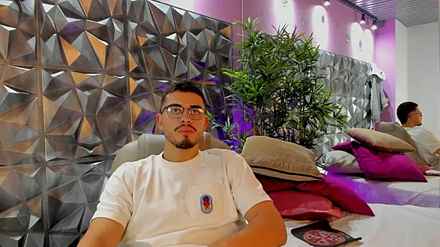 Jay Grip online show from March 2026 07:24:02 PM