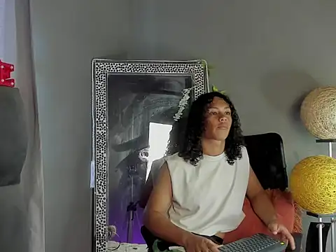 Snapshot of dylaans19 chatting on February 2026 02:29:01 PM dylaans19 online show from February 2026 02:29:01 PM