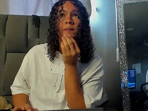 Snapshot of dylaans19 chatting on February 2026 02:27:02 PM dylaans19 online show from February 2026 02:27:02 PM