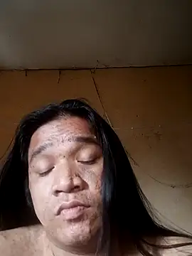 Snapshot of AndyG17 chatting on February 2026 12:47:02 AM AndyG17 online show from February 2026 12:47:02 AM