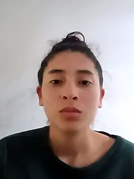 Snapshot of honeyhotgirl19 chatting on January 2026 09:08:01 PM honeyhotgirl19 online show from January 2026 09:08:01 PM