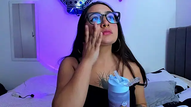 Snapshot of Diosa_lunar1 chatting on January 2026 12:47:01 AM Diosa lunar1 online show from January 2026 12:47:01 AM