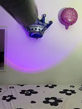 Snapshot of Diosa_lunar1 chatting on February 2026 01:43:02 AM Diosa lunar1 online show from February 2026 01:43:02 AM