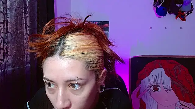 Snapshot of kittymiauu444 chatting on April 2026 12:33:01 PM kittymiauu444 online show from April 2026 12:33:01 PM