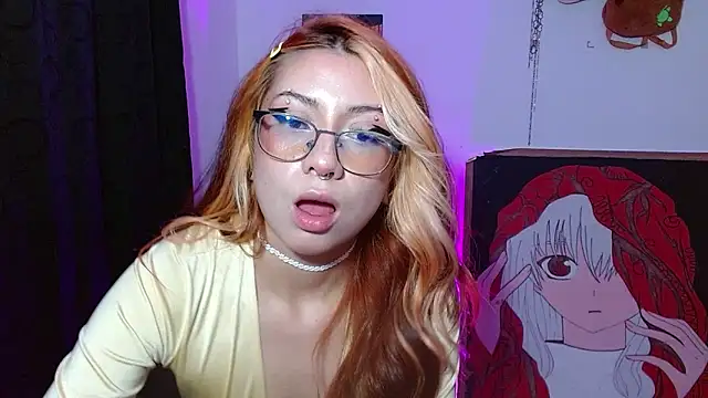 Snapshot of kittymiauu444 chatting on April 2026 11:07:02 PM kittymiauu444 online show from April 2026 11:07:02 PM