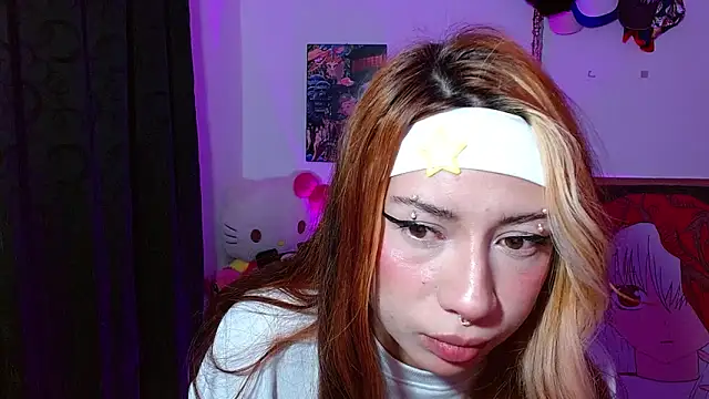 Snapshot of kittymiauu444 chatting on May 2026 04:19:02 AM kittymiauu444 online show from May 2026 04:19:02 AM