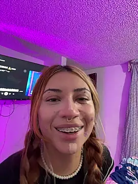 Snapshot of kittymiauu444 chatting on May 2026 04:50:01 AM kittymiauu444 online show from May 2026 04:50:01 AM