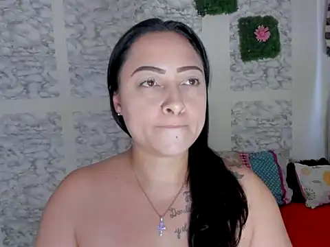 Snapshot of XXXStephanie_XXX chatting on February 2026 11:01:02 PM XXXStephanie XXX online show from February 2026 11:01:02 PM