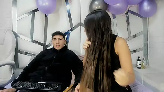 ScarlettAndLucas online show from February 2026 01:05:02 PM