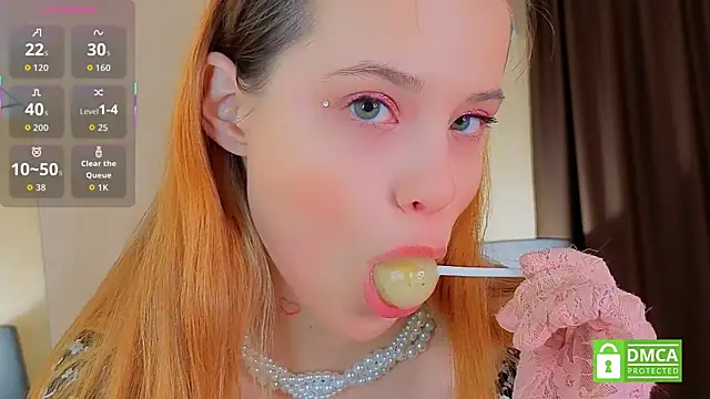 Snapshot of Lili_pixie chatting on January 2026 03:49:02 PM Lili pixie online show from January 2026 03:49:02 PM