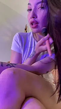 GiannaMagari online show from February 2026 08:57:02 PM