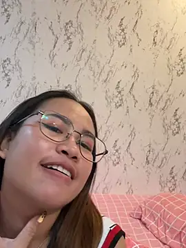 Snapshot of Ponthip chatting on February 2026 09:47:02 PM Ponthip online show from February 2026 09:47:02 PM