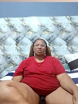 Snapshot of Ze-Zee99 chatting on January 2026 10:37:01 PM Ze-Zee99 online show from January 2026 10:37:01 PM