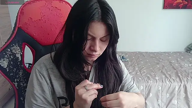 Snapshot of yessica_gomez01 chatting on January 2026 03:05:01 PM yessica gomez01 online show from January 2026 03:05:01 PM