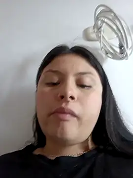 Snapshot of yessica_gomez01 chatting on February 2026 02:24:02 PM yessica gomez01 online show from February 2026 02:24:02 PM