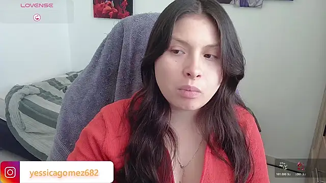 Snapshot of yessica_gomez01 chatting on February 2026 07:03:02 PM yessica gomez01 online show from February 2026 07:03:02 PM